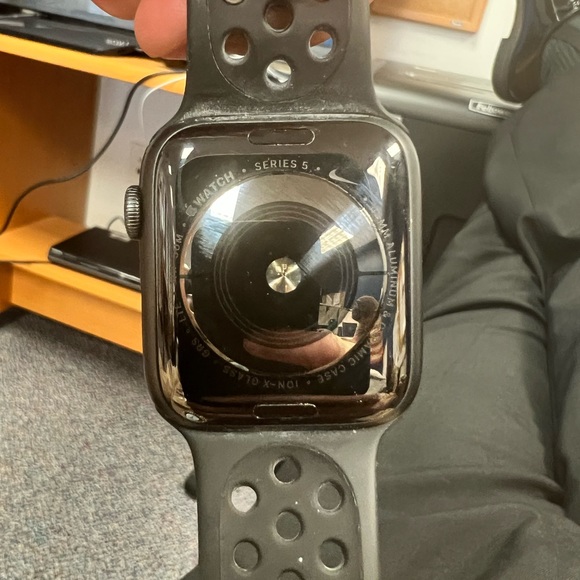 Apple Watch Series 5